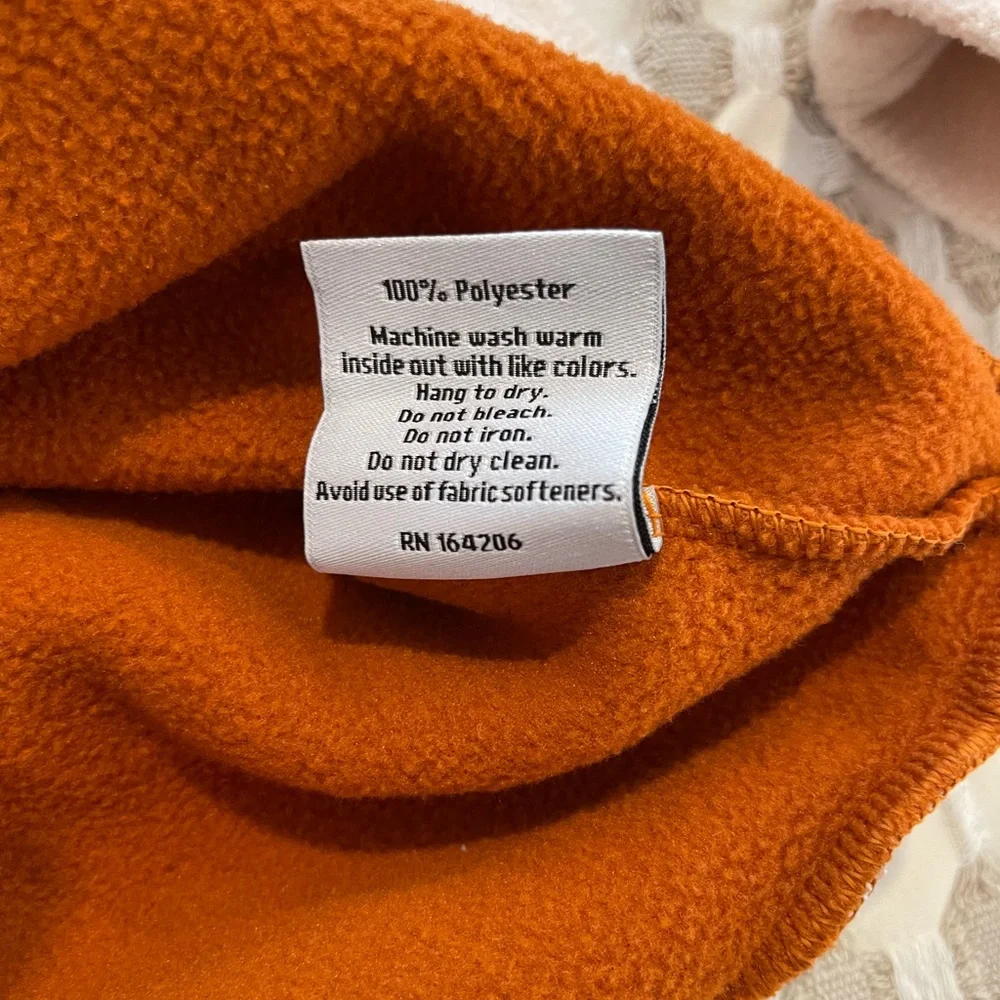 Cozy Dudley Stephen’s fleece turtleneck in orange with cream trim M - Picture 6 of 8